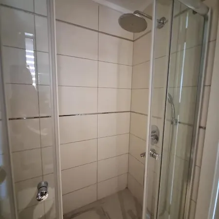 The Valley 2 Bedroom Apartman Side